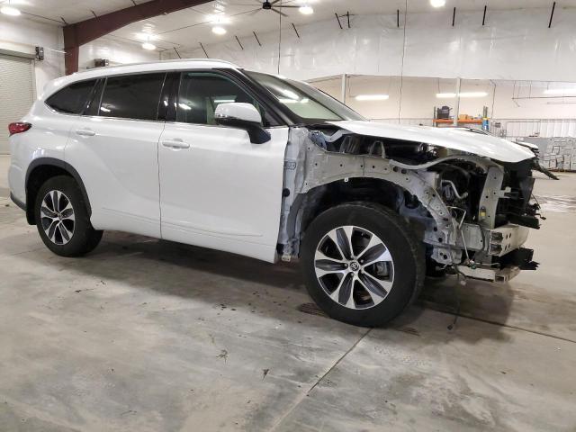Photo 4 from auction – 2022 TOYOTA HIGHLANDER with VIN 5TDGZRBH3NS204985