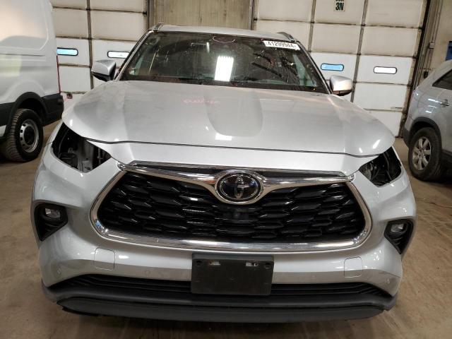 Photo 5 from auction – 2020 TOYOTA HIGHLANDER with VIN 5TDDZRBH1LS030320