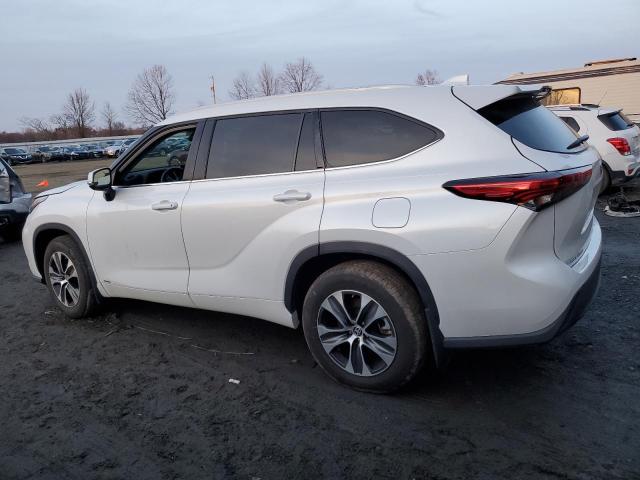 Photo 2 from auction – 2022 TOYOTA HIGHLANDER with VIN 5TDGBRCHXNS545870