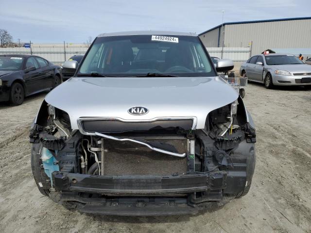 Photo 5 from auction – 2015 KIA SOUL with VIN KNDJN2A26F7775954