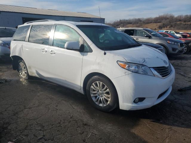 Photo 4 from auction – 2014 TOYOTA SIENNA XLE with VIN 5TDYK3DCXES482662