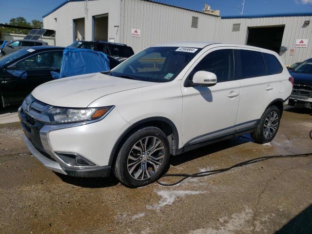 MITSUBISHI OUTLANDER 2016 with VIN JA4AD3A38GZ026607 - Photo from auction