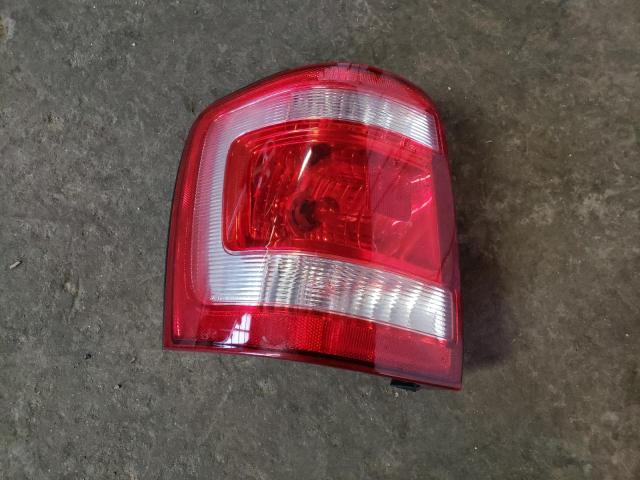 Photo 12 from auction – 2010 FORD ESCAPE LIM with VIN 1FMCU9EG9AKD36386