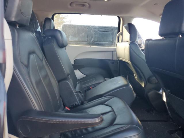 Photo 10 from auction – 2018 CHRYSLER PACIFICA T with VIN 2C4RC1BG3JR316918