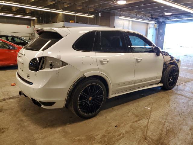 Photo 3 from auction – 2014 PORSCHE CAYENNE GT with VIN WP1AD2A26ELA75018