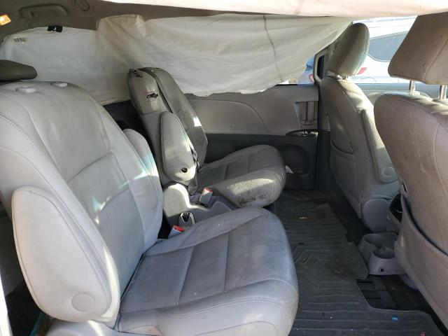 Photo 11 from auction – 2015 TOYOTA SIENNA XLE with VIN 5TDYK3DC2FS573488