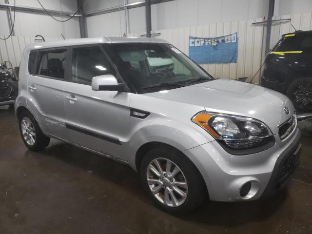 Photo 4 from auction – 2013 KIA SOUL with VIN KNDJT2A51D7759982