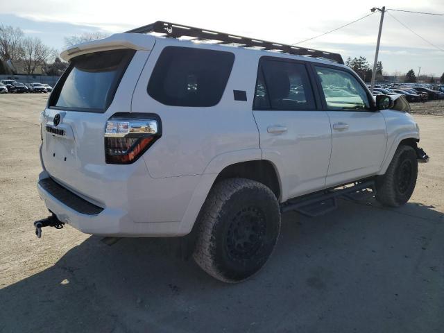 Photo 3 from auction – 2023 TOYOTA 4RUNNER SE with VIN JTEMU5JR2P6100619