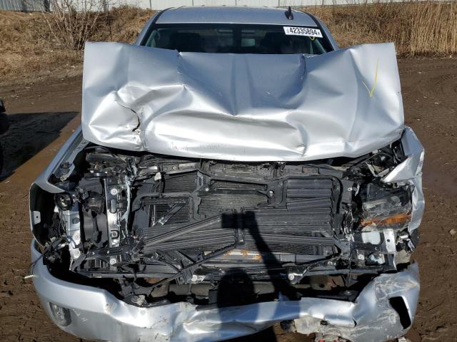 Photo 11 from auction – 2018 CHEVROLET SILVERADO with VIN 1GCVKREC7JZ119202
