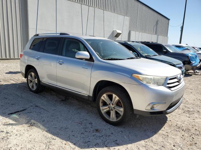 Photo 4 from auction – 2012 TOYOTA HIGHLANDER with VIN 5TDYK3EH9CS085287