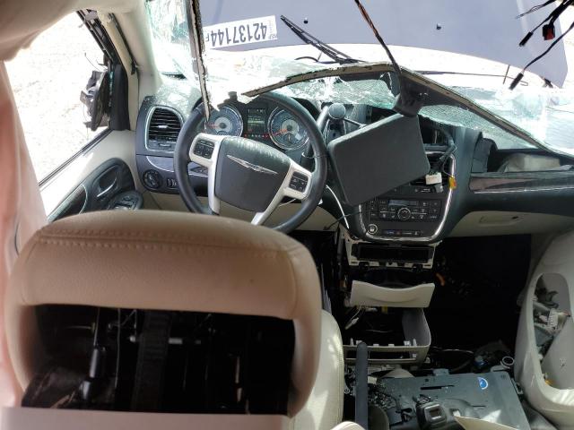 Photo 8 from auction – 2015 CHRYSLER TOWN & COU with VIN 2C4RC1CG3FR627495