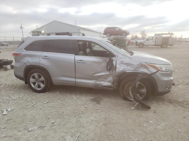 Фото 4 с аукциона – 2016 TOYOTA HIGHLANDER с VIN 5TDDKRFHXGS335786