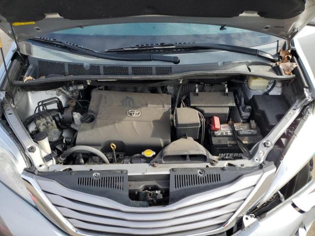 Photo 12 from auction – 2015 TOYOTA SIENNA XLE with VIN 5TDYK3DC3FS647341