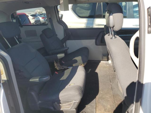Photo 10 from auction – 2010 DODGE GRAND CARA with VIN 2D4RN5D12AR317913