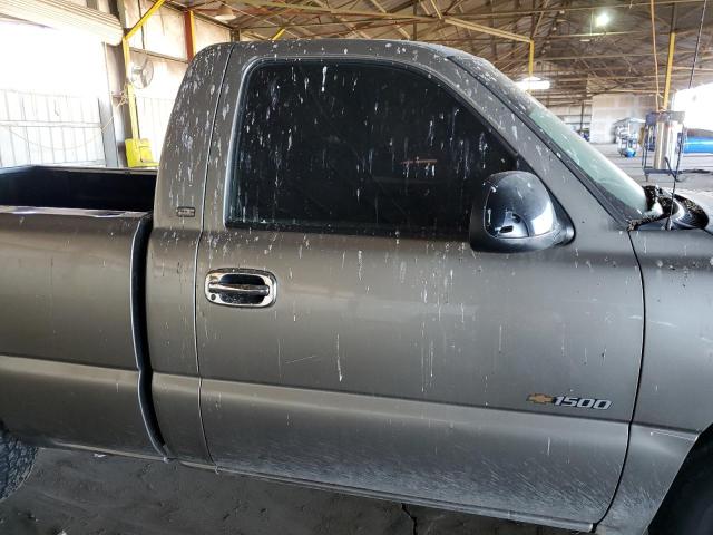 Photo 10 from auction – 2002 CHEVROLET SILVERADO with VIN 1GCEC14W12Z325434