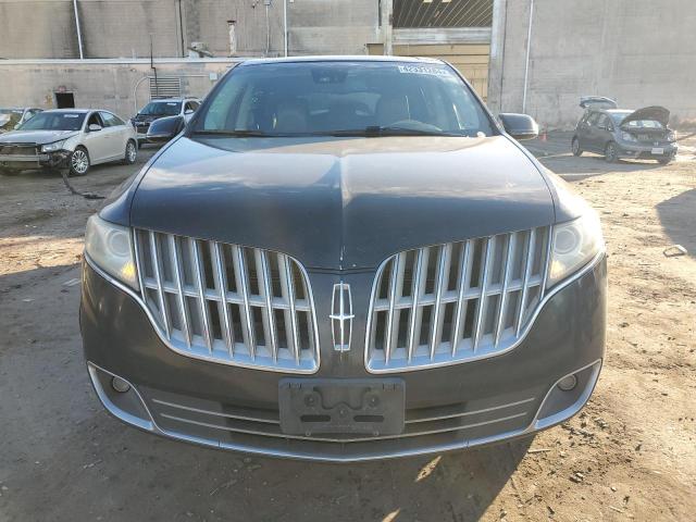 Photo 5 from auction – 2010 LINCOLN MKT with VIN 2LMHJ5AR5ABJ09516