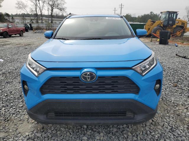 Photo 5 from auction – 2019 TOYOTA RAV4 XLE with VIN JTMW1RFVXKD501164