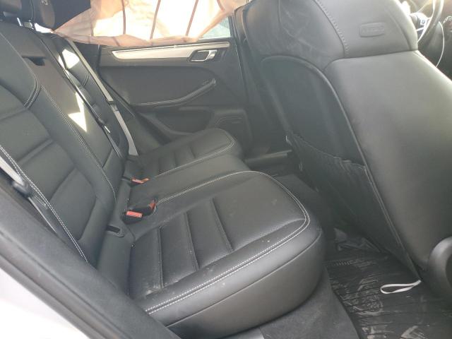 Photo 10 from auction – 2017 PORSCHE MACAN GTS with VIN WP1AG2A58HLB52316