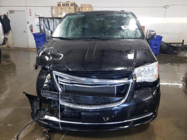 Photo 5 from auction – 2013 CHRYSLER TOWN & COU with VIN 2C4RC1CG9DR649269
