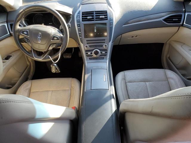 Photo 8 from auction – 2017 LINCOLN MKZ RESERV with VIN 3LN6L5F99HR622642