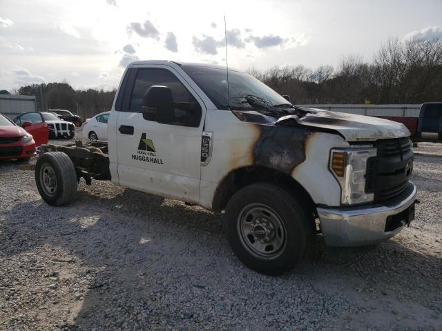Photo 4 from auction – 2019 FORD F350 SUPER with VIN 1FDRF3A66KED88041
