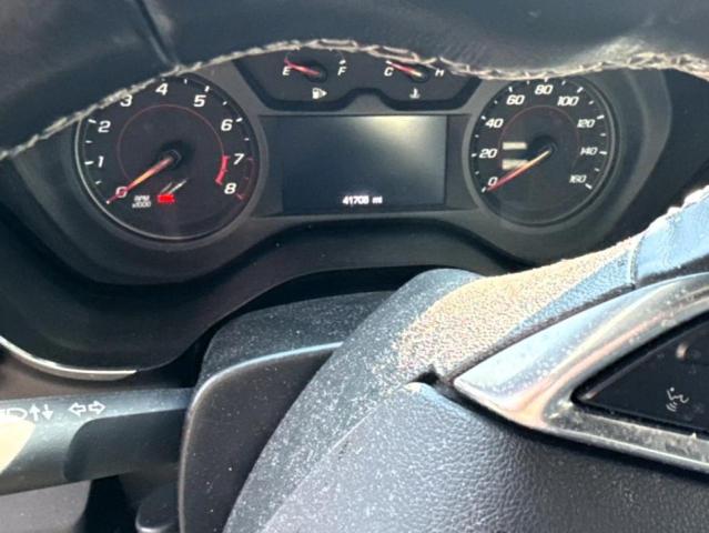 Photo 9 from auction – 2019 CHEVROLET CAMARO LS with VIN 1G1FA1RX2K0131066