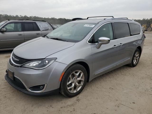 CHRYSLER PACIFICA L 2018 with VIN 2C4RC1GG1JR320653 - Photo from auction