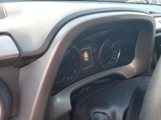Photo 9 from auction – 2018 TOYOTA RAV4 ADVEN with VIN 2T3RFREV2JW832984