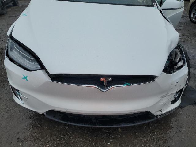 Photo 11 from auction – 2016 TESLA MODEL X with VIN 5YJXCBE26GF016257