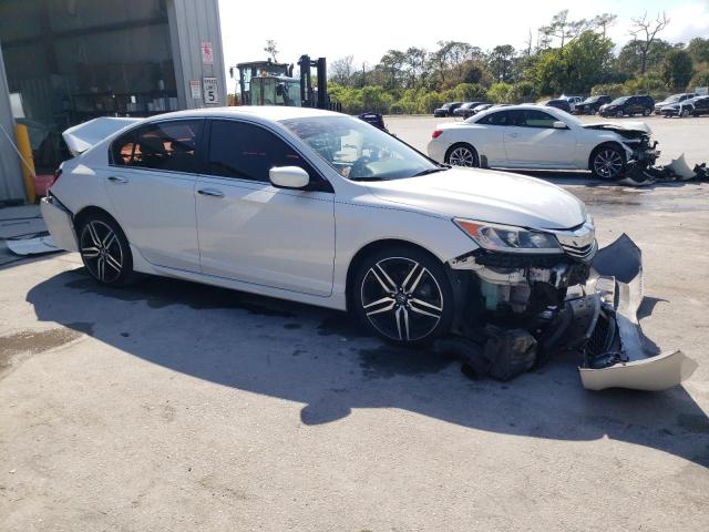 Photo 4 from auction – 2017 HONDA ACCORD SPO with VIN 1HGCR2F65HA042200