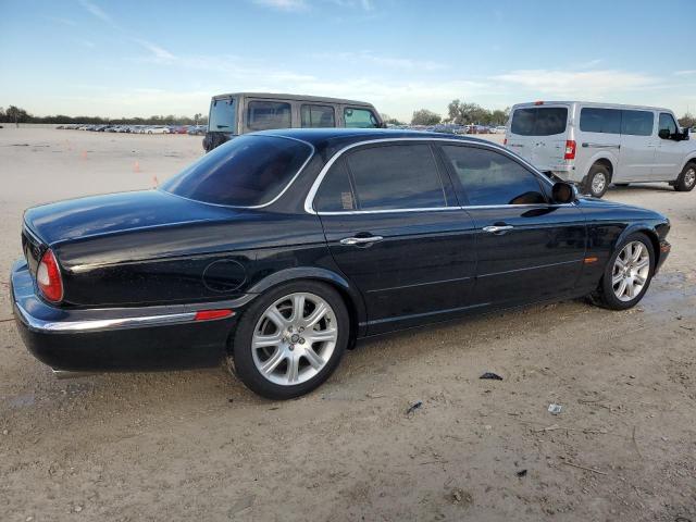 Photo 3 from auction – 2004 JAGUAR VANDENPLAS with VIN SAJXA74C74SG15801