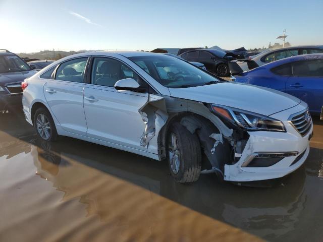 Photo 4 from auction – 2015 HYUNDAI SONATA SE with VIN 5NPE24AF5FH035378