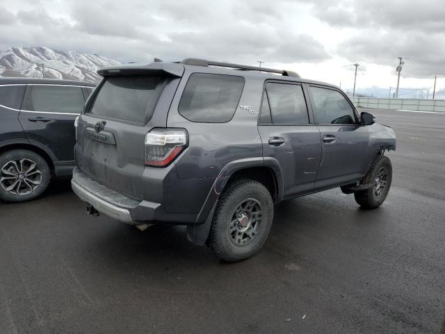 Photo 3 from auction – 2020 TOYOTA 4RUNNER SR with VIN JTEBU5JR3L5748963