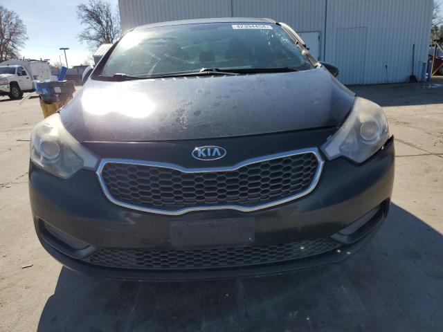 Photo 5 from auction – 2016 KIA FORTE LX with VIN KNAFK4A61G5516313