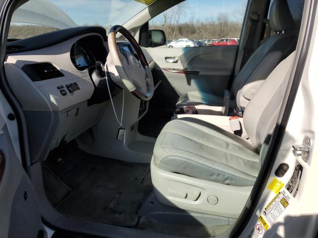 Photo 7 from auction – 2011 TOYOTA SIENNA XLE with VIN 5TDDK3DCXBS024176