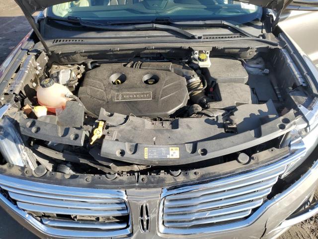 Photo 11 from auction – 2017 LINCOLN MKC RESERV with VIN 5LMCJ3D90HUL28455