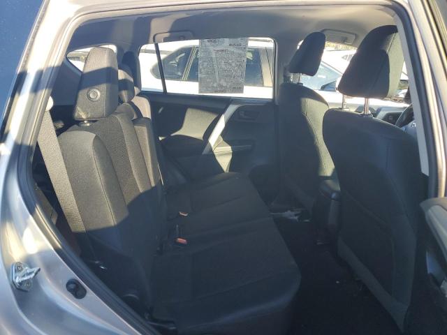 Photo 10 from auction – 2017 TOYOTA RAV4 LE with VIN 2T3BFREV7HW597784