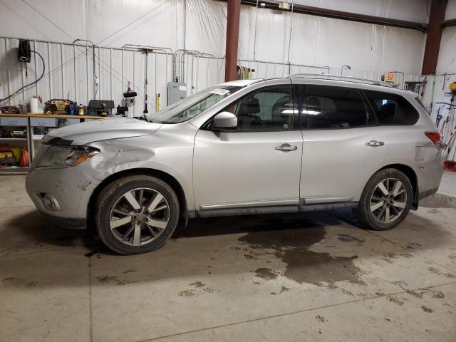 NISSAN PATHFINDER 2015 مع رقم تعريف المركبة 5N1AR2MM1FC613783 - صورة من المزاد