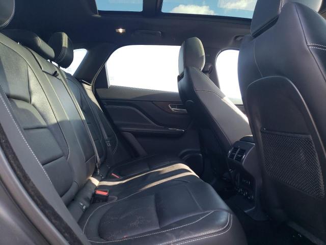 Photo 11 from auction – 2017 JAGUAR F-PACE R - with VIN SADCL2BV8HA881419