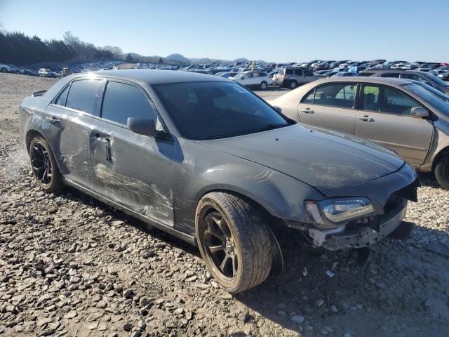 Photo 4 from auction – 2019 CHRYSLER 300 S with VIN 2C3CCABG8KH708245