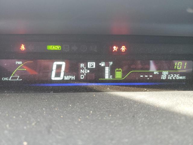 Photo 9 from auction – 2012 TOYOTA PRIUS V with VIN JTDZN3EUXC3076009