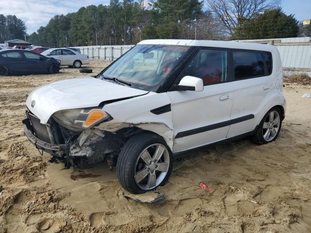 KIA SOUL + 2010 with VIN KNDJT2A20A7050638 - Photo from auction