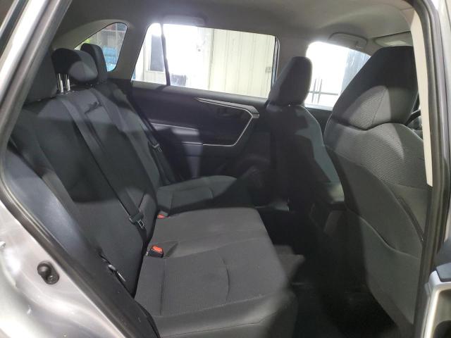 Photo 11 from auction – 2020 TOYOTA RAV4 LE with VIN 2T3F1RFV6LC103102