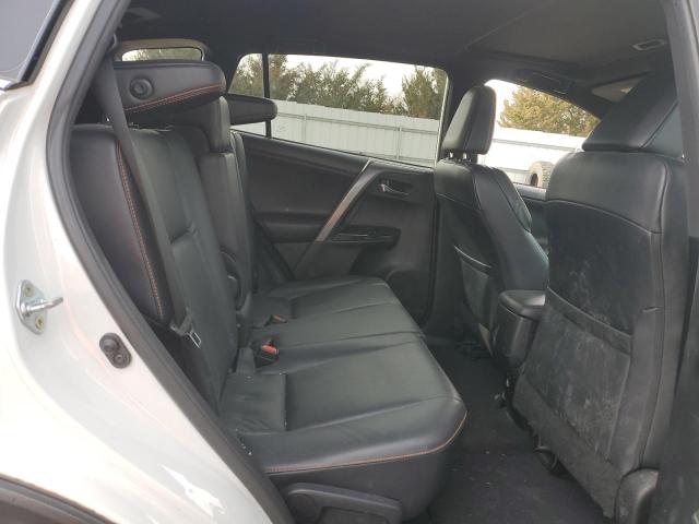 Photo 10 from auction – 2016 TOYOTA RAV4 SE with VIN 2T3NFREV0GW306733