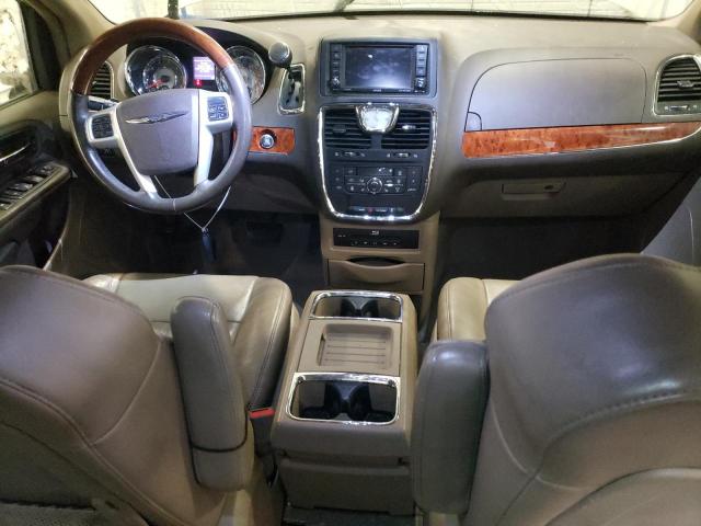 Photo 8 from auction – 2015 CHRYSLER TOWN & COU with VIN 2C4RC1GG9FR563571