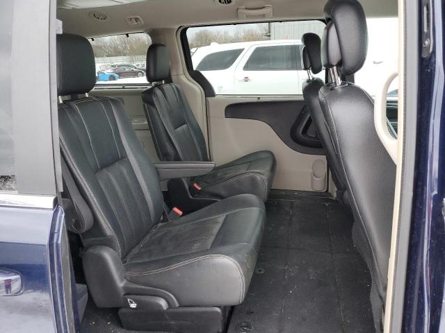 Photo 11 from auction – 2016 CHRYSLER TOWN & COU with VIN 2C4RC1CG2GR127006