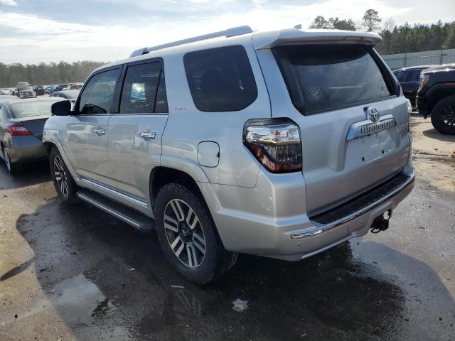 Photo 2 from auction – 2017 TOYOTA 4RUNNER SR with VIN JTEZU5JR9H5153718