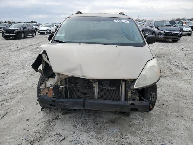 Photo 5 from auction – 2010 TOYOTA SIENNA CE with VIN 5TDKK4CC2AS342905
