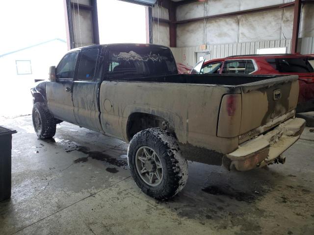Photo 2 from auction – 2002 CHEVROLET SILVERADO with VIN 1GCHK29UX2E163064