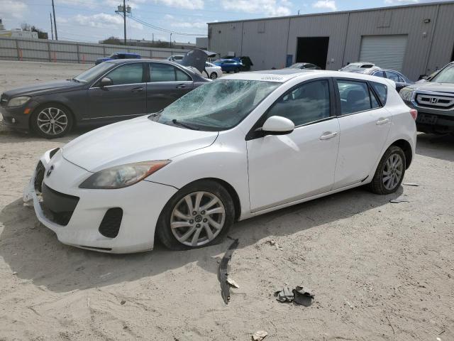 MAZDA 3 I 2013 with VIN JM1BL1M79D1781081 - Photo from auction